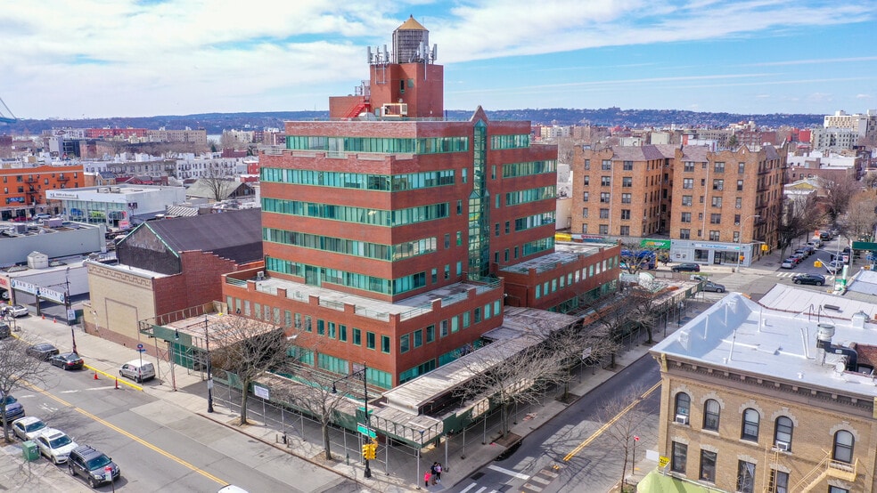 9201 4th Ave, Brooklyn, NY for lease - Building Photo - Image 2 of 2