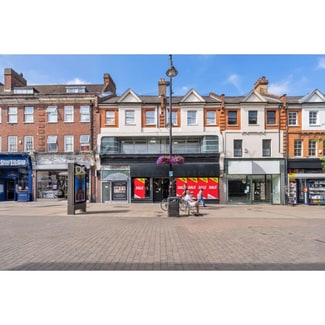 Plus de détails pour 48-50 South St, Romford - Commerce de détail à louer