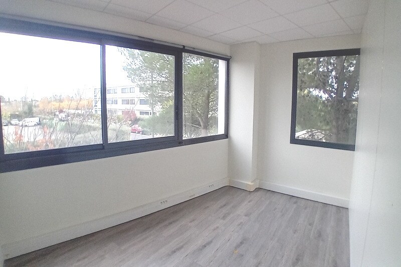Bureau dans Pérols à louer - Photo du bâtiment - Image 2 de 12