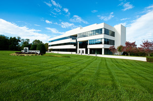 Fralin & Waldron Office Park, Building F - Loft