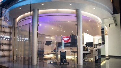 8711 W Sunset Blvd, West Hollywood, CA à louer Photo intérieure- Image 1 de 9