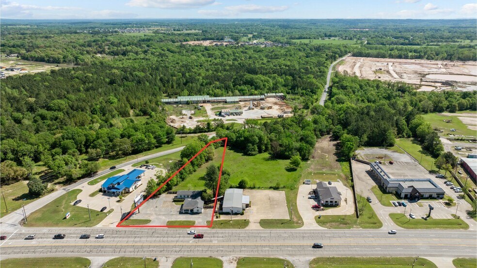 2410 S Main St, Lindale, TX à vendre - Photo du bâtiment - Image 2 de 31