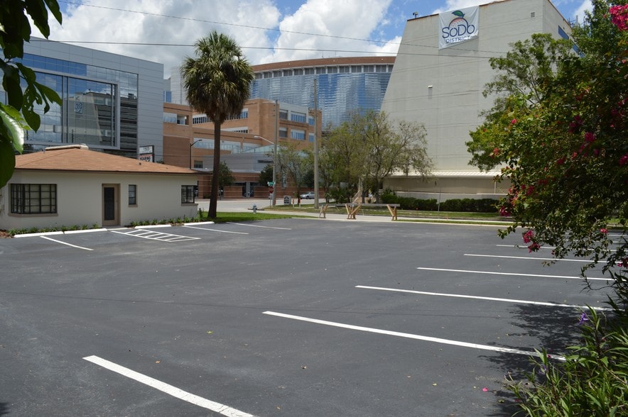 1503 S Orange Ave, Orlando, FL à louer - Photo du bâtiment - Image 3 de 12