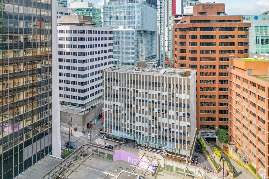 535 Thurlow St, Vancouver, BC à louer - Photo du bâtiment - Image 3 de 8