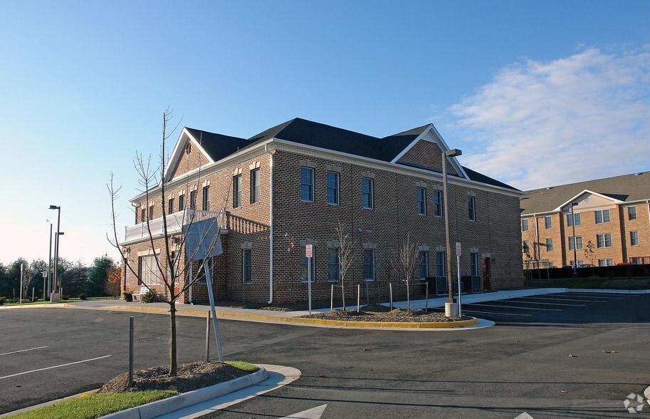 225 Oak Springs Dr, Warrenton, VA for sale - Building Photo - Image 3 of 4