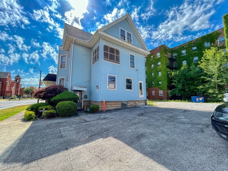 300 4th St, Elyria, OH for lease - Building Photo - Image 3 of 26