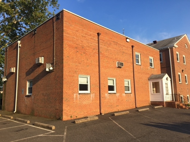 10090 Main St, Fairfax, VA for lease - Building Photo - Image 2 of 20
