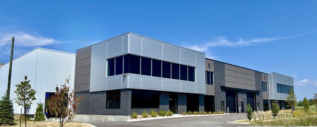 More details for 100 Rue Robert-Mckenzie, Beauharnois, QC - Industrial for Lease