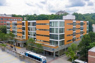 Plus de détails pour 131 E Green St, Ithaca, NY - Commerce de détail à louer