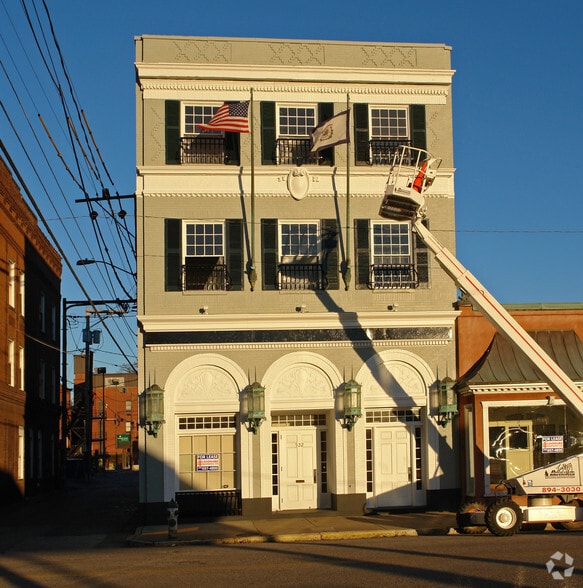 522 9th St, Huntington, WV à vendre - Photo principale - Image 1 de 1