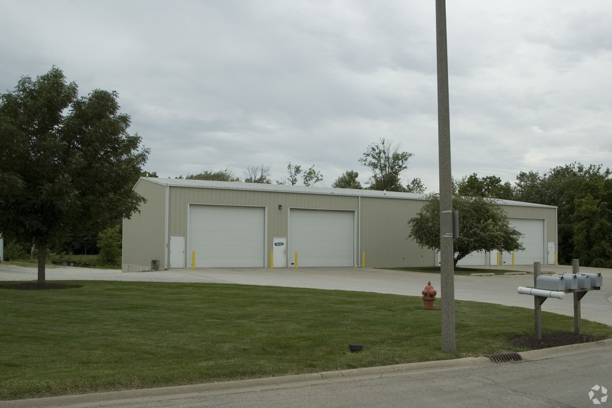 303 Amendodge Dr, Shorewood, IL for sale Primary Photo- Image 1 of 5