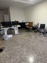 923 49th St S, Gulfport, FL for lease Interior Photo- Image 2 of 5