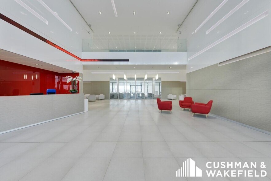 19 Rue D'Arcueil, Rungis for lease - Lobby - Image 2 of 15