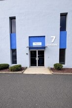 291 Us Highway 22 E, White House Station, NJ for lease Interior Photo- Image 1 of 6