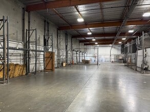 900-928 W Hillcrest Blvd, Inglewood, CA à louer Photo intérieure- Image 2 de 2