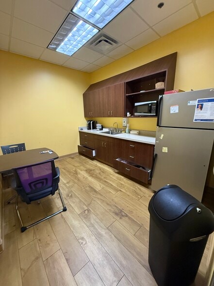 2953 Cobb Pky NW, Kennesaw, GA for lease - Building Photo - Image 2 of 12