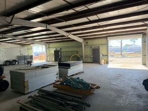 9941A Rowlett Rd, Houston, TX for lease Interior Photo- Image 1 of 6