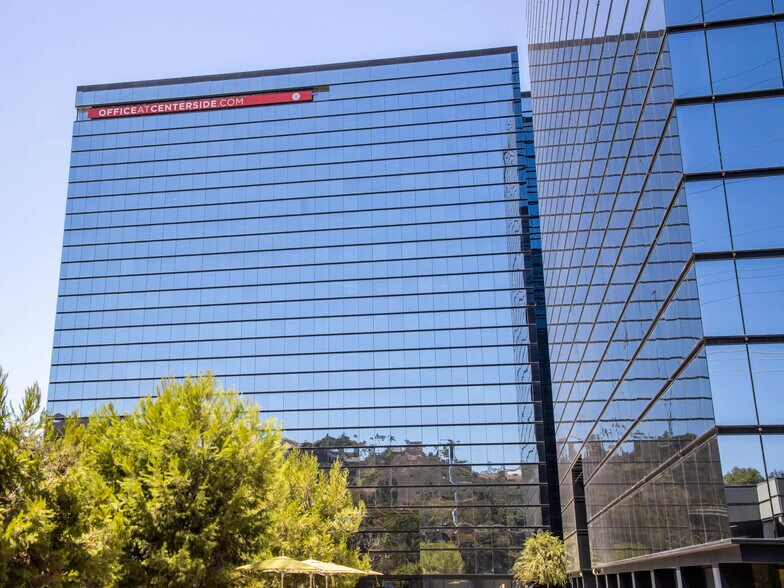 3131 Camino del Rio N, San Diego, CA à louer - Photo du bâtiment - Image 1 de 7