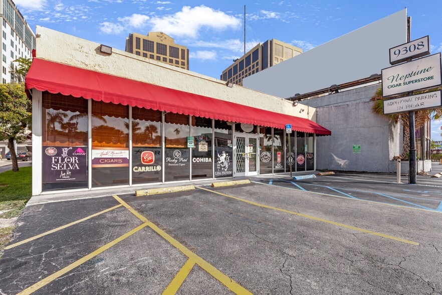 9308 S Dixie Hwy, Miami, FL for lease - Primary Photo - Image 1 of 15