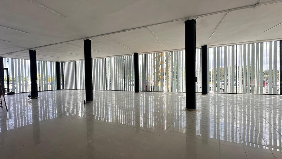 Corretgers, Algemesi, Algemesí De, 15, Algemesí, Valencia for lease - Building Photo - Image 3 of 48