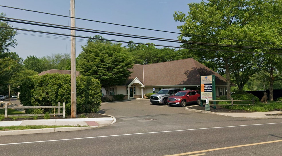 617 N Bethlehem Pike, Ambler, PA for sale - Primary Photo - Image 1 of 1