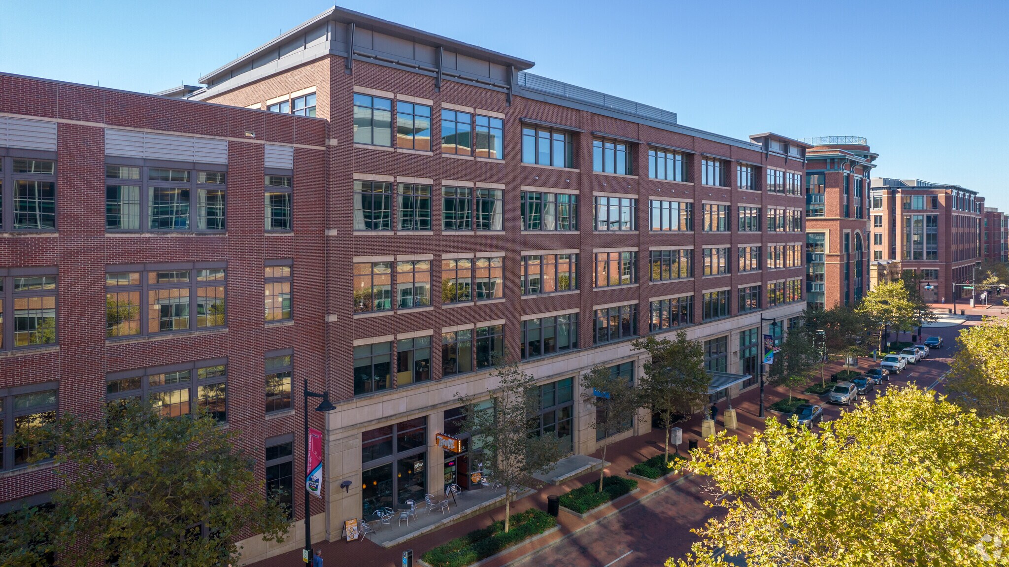 125-155 W Nationwide Blvd, Columbus, OH à louer Photo principale- Image 1 de 10