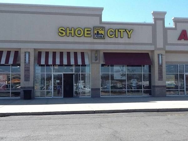 1060 Brentwood Rd NE, Washington, DC for lease - Building Photo - Image 2 of 2