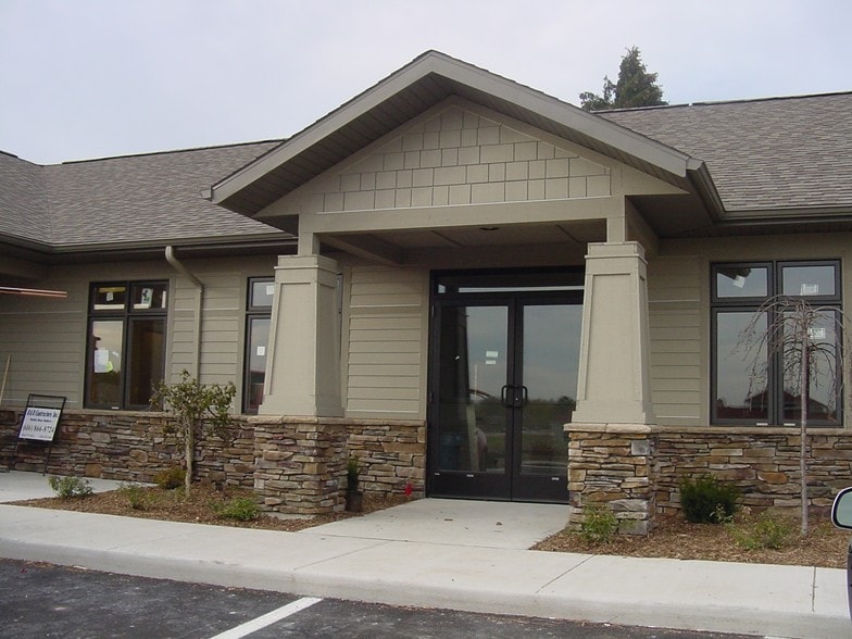 6350 Jupiter NE, Belmont, MI à louer - Photo principale - Image 1 de 6