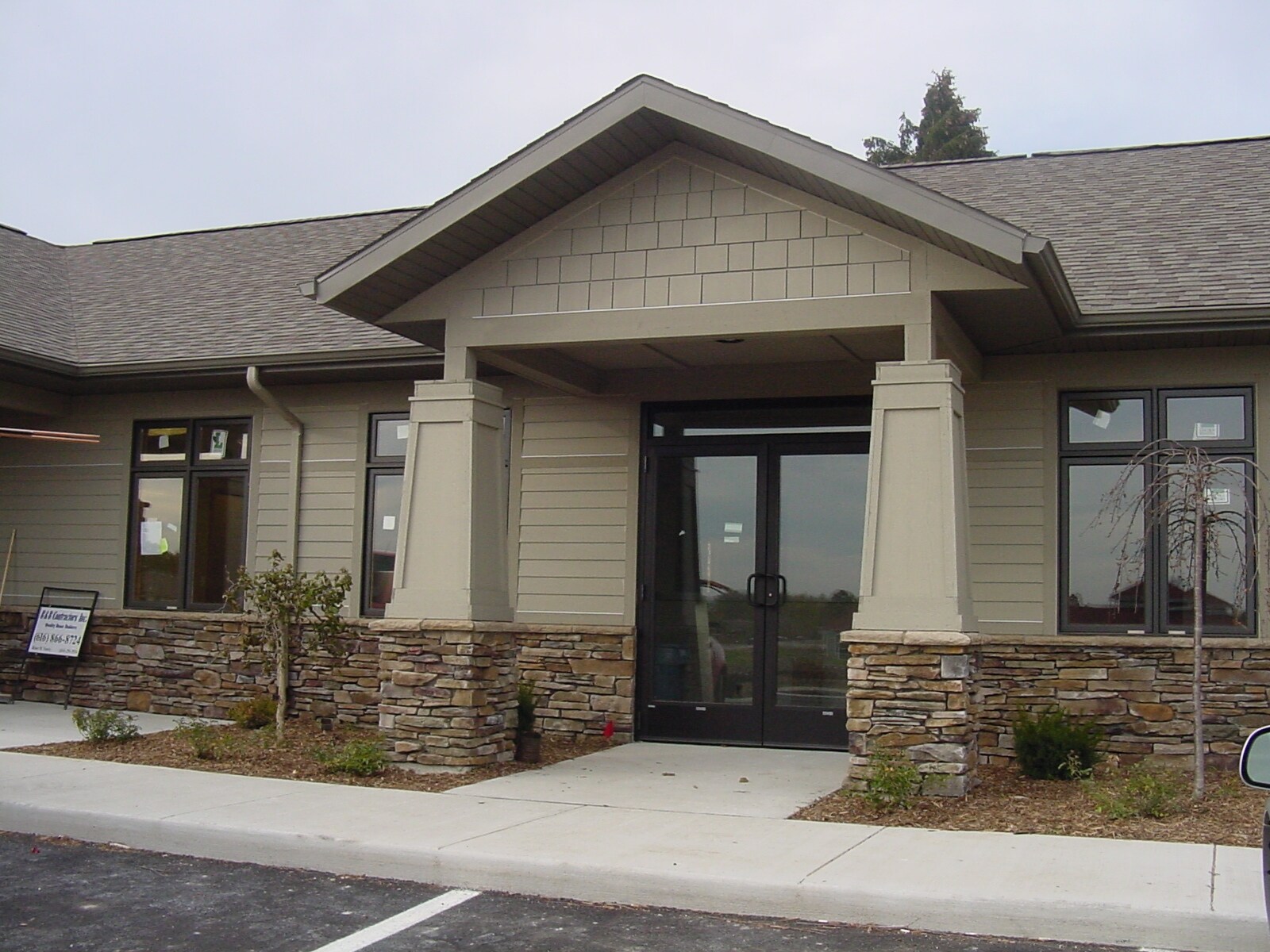 6350 Jupiter NE, Belmont, MI for lease Primary Photo- Image 1 of 7