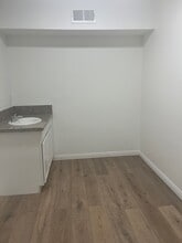 21700 Golden Triangle Rd, Santa Clarita, CA for lease Interior Photo- Image 2 of 6