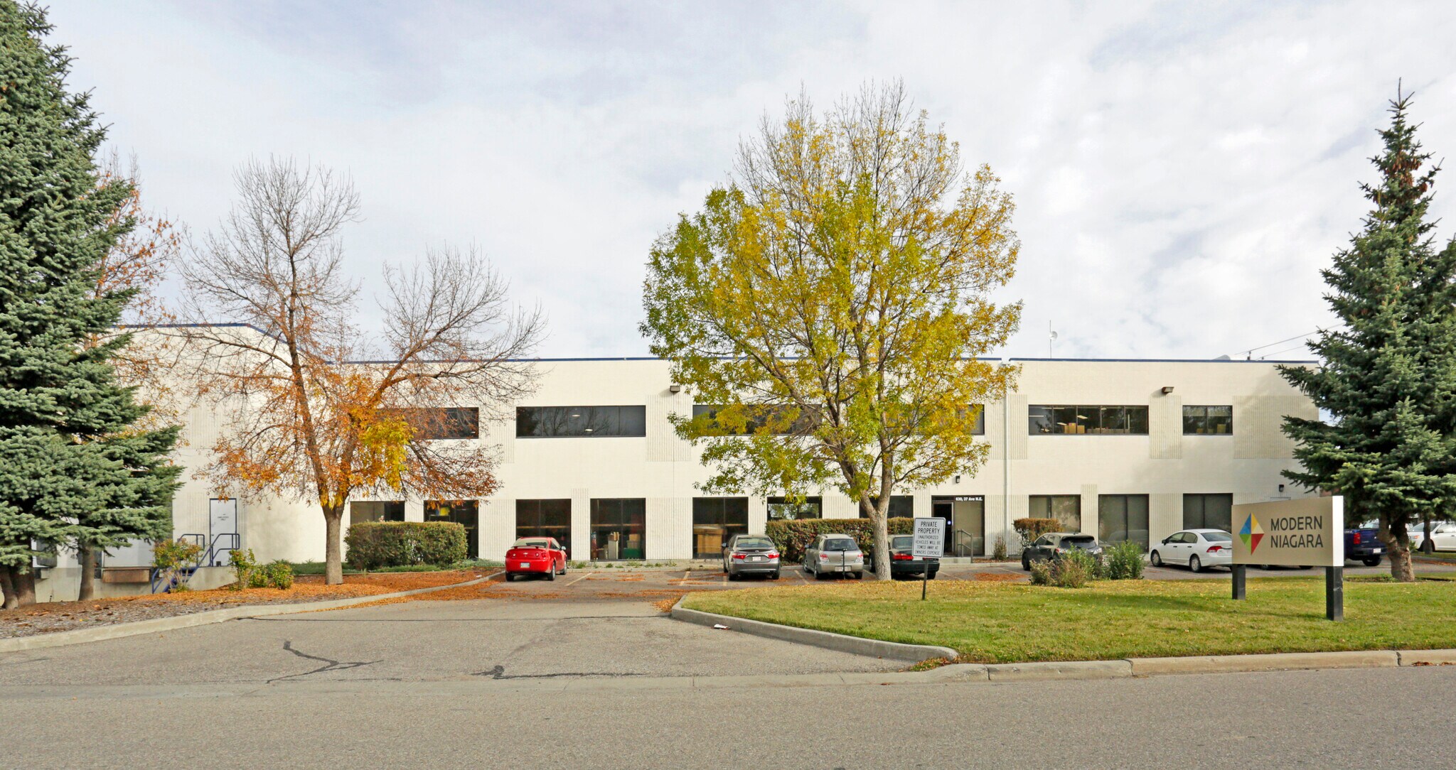 626-630 37 Ave NE, Calgary, AB for sale Building Photo- Image 1 of 1