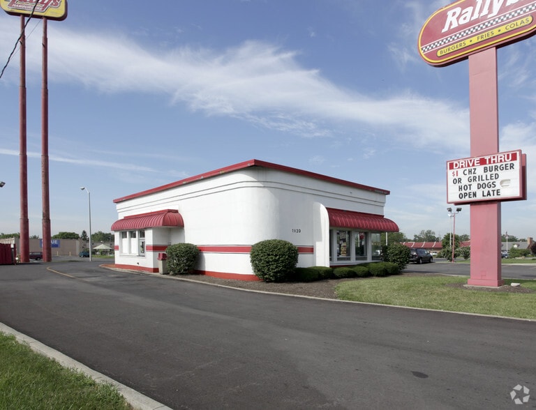 1939 Stringtown Rd, Grove City, OH for lease - Primary Photo - Image 1 of 6