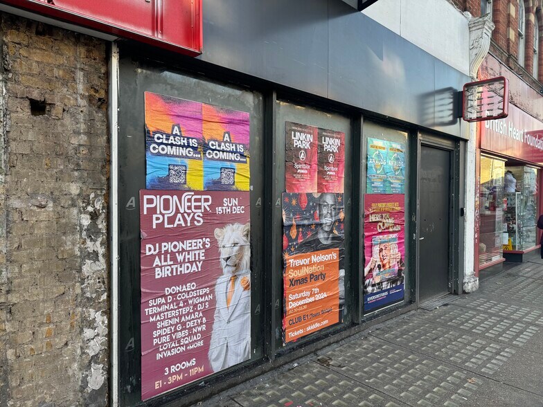 340-342 North End Rd, Londres à louer - Photo du bâtiment - Image 3 de 7