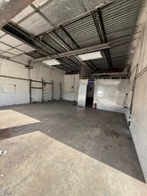 4317 62nd Ave N, Pinellas Park, FL à louer Photo intérieure- Image 2 de 9