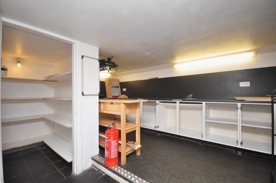 1-3 Arthur St, Newton Stewart à vendre - Photo intérieure - Image 2 de 7