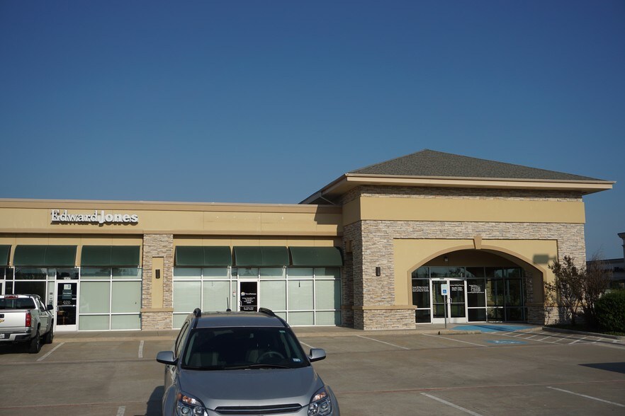 3427-3445 N FM 1417, Sherman, TX à louer - Photo du bâtiment - Image 3 de 20