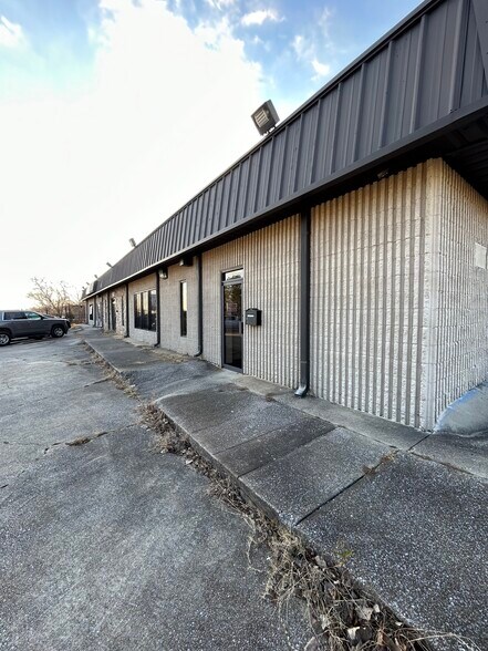 160 W Valley Ave, Birmingham, AL à louer - Photo du bâtiment - Image 2 de 7