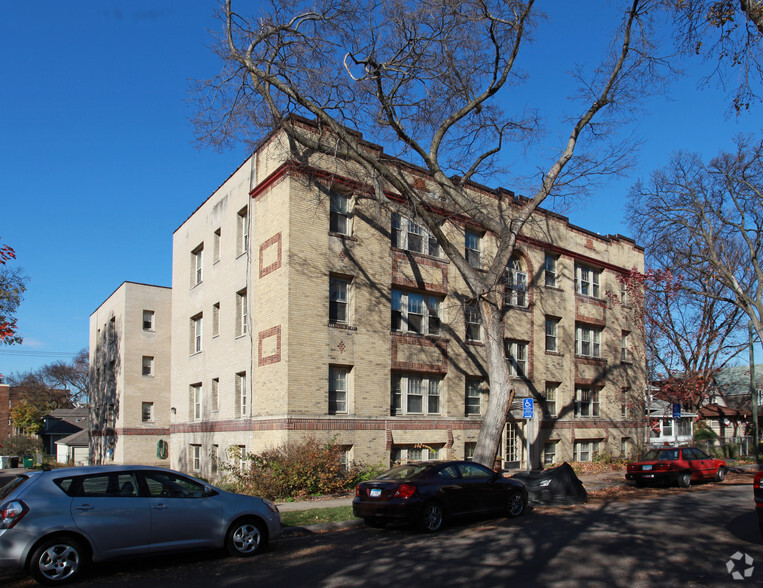 3240 Fremont Ave S, Minneapolis, MN for sale - Primary Photo - Image 1 of 3