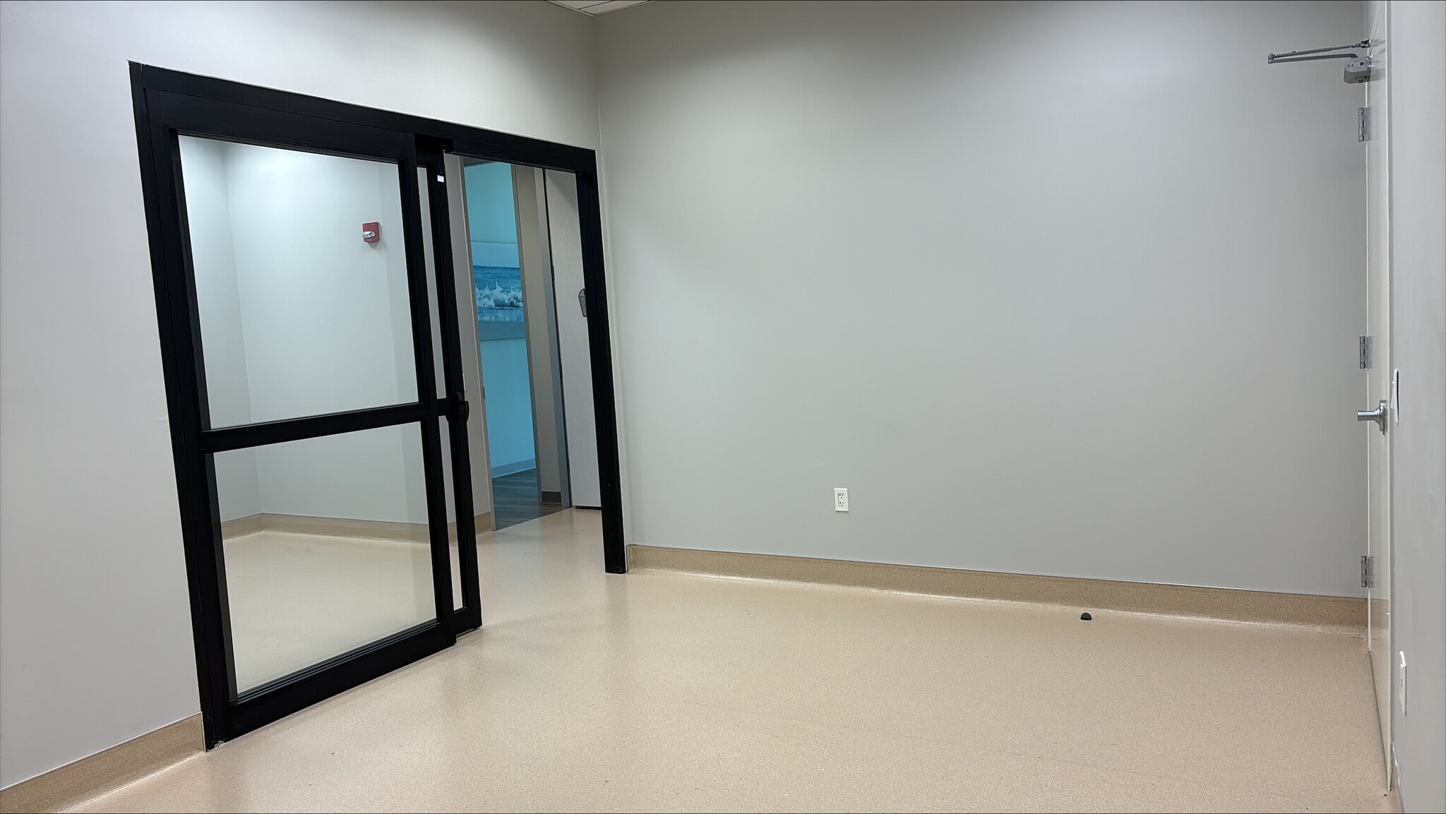 411 Lantern Bend Dr, Houston, TX for lease Interior Photo- Image 1 of 6