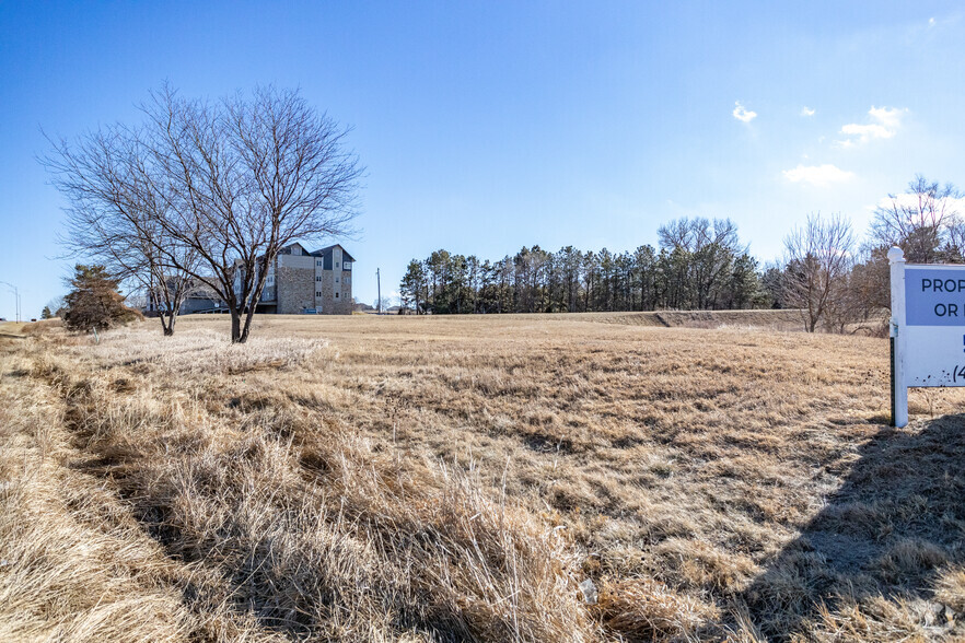 Archer Pl, Lincoln, NE à vendre - Photo principale - Image 1 de 1