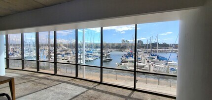4333 Admiralty Way, Marina Del Rey, CA for lease Interior Photo- Image 1 of 3