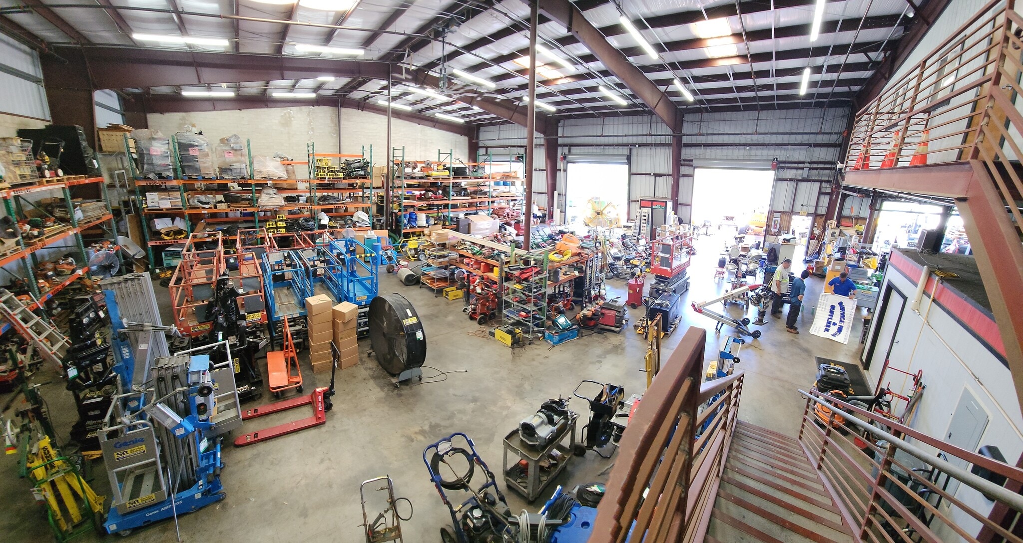 94-405 Maikoiko St, Waipahu, HI for lease Interior Photo- Image 1 of 14