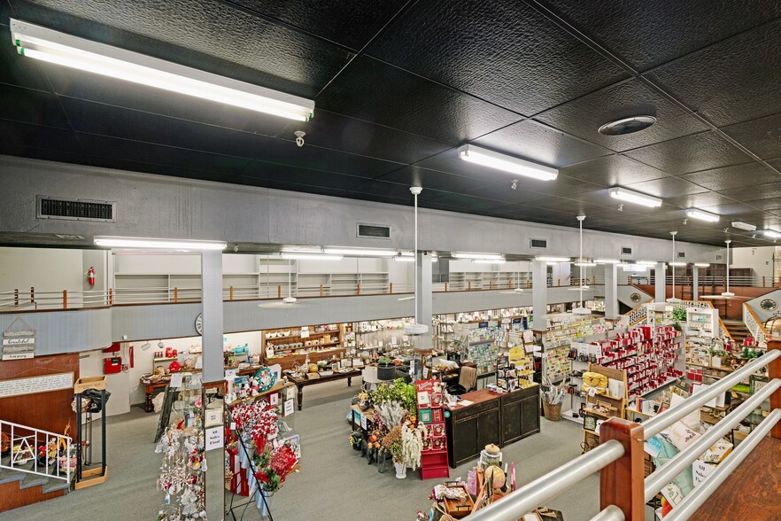 20 North Plz, Paris, TX à vendre - Photo du bâtiment - Image 3 de 26