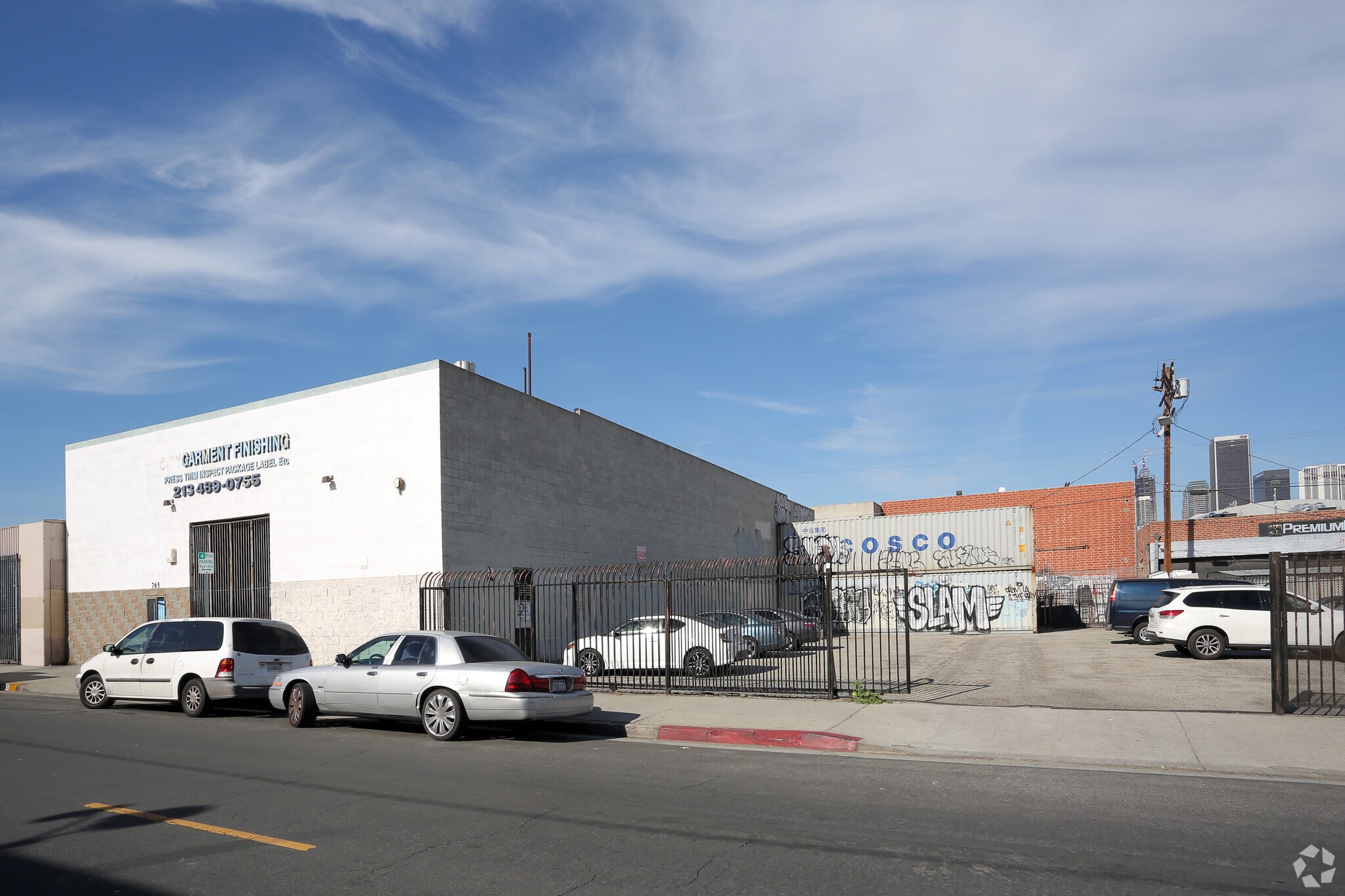 765 Stanford Ave, Los Angeles, CA à louer Photo principale- Image 1 de 12