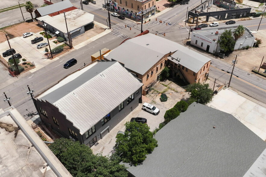 1405 S Flores St, San Antonio, TX for lease - Building Photo - Image 3 of 26