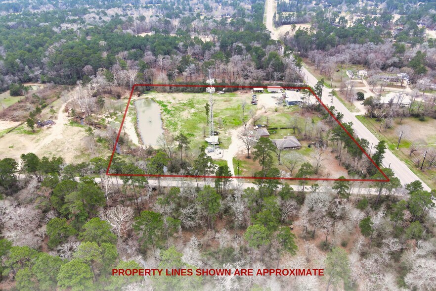 18903 Veterans Rd, Magnolia, TX à vendre - Photo du bâtiment - Image 2 de 35