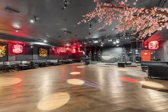 2000 W Main St, Alhambra, CA for lease Interior Photo- Image 2 of 14