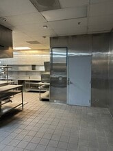 6905 Camino Arroyo, Gilroy, CA for lease Interior Photo- Image 1 of 8