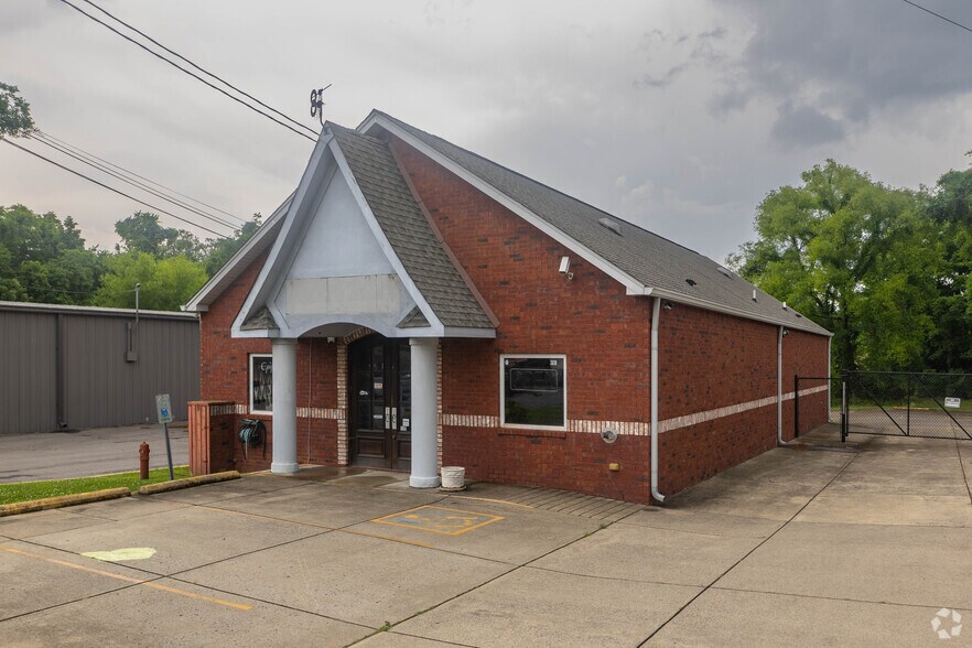 3610 Old Hickory Blvd, Lakewood, TN à louer - Photo du bâtiment - Image 1 de 6