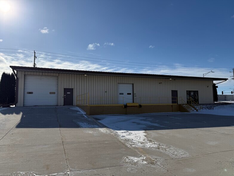 2810 N Roemer Rd, Appleton, WI à vendre - Photo du bâtiment - Image 3 de 8